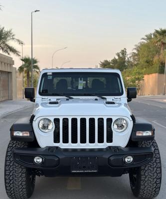 جيب جلاديتور 2023