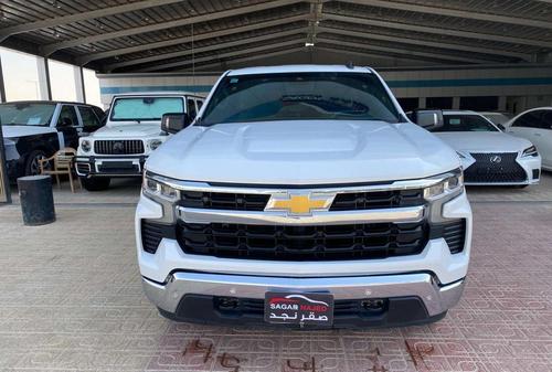 Chevrolet Silverado 2024