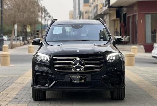 مرسيدس GLS 2025