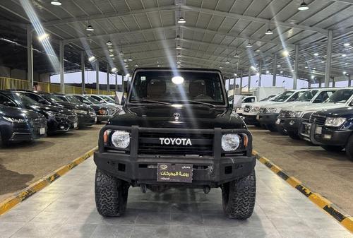 Toyota Land Cruiser 2013