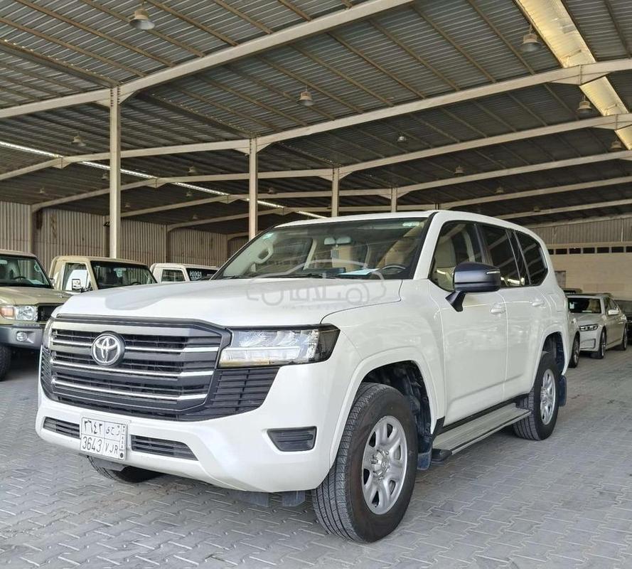 Land Cruiser Toyota 2022 Riyadh White 7128384 - Car For Sale | Hatla2ee ...