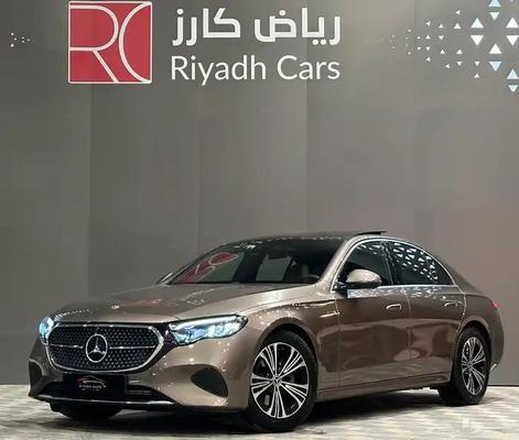 Mercedes E 200 2025