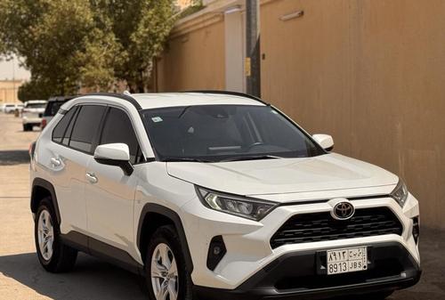 Toyota Rav 4 2024