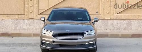Ford Taurus 2022