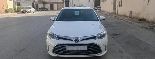 Toyota Avalon 2016