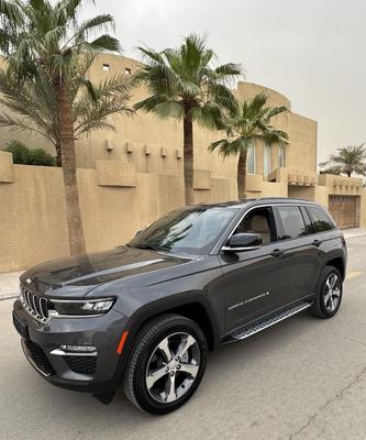 Jeep Grand Cherokee 2025