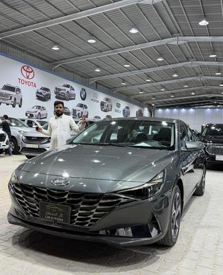 Hyundai Elantra 2023