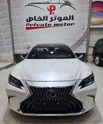 Lexus ES 350 2023