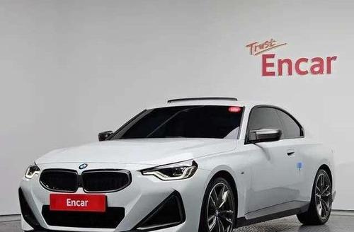 BMW M240i 2024