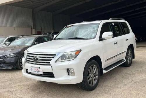 Lexus LX 570 2013