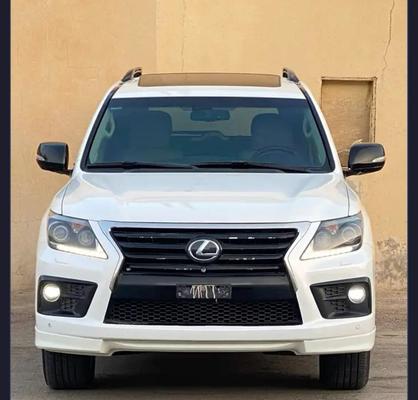 Lexus LX 570 2015