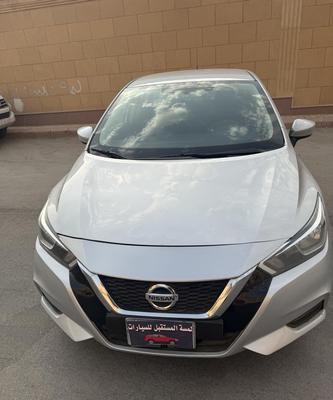 Nissan Sunny 2022