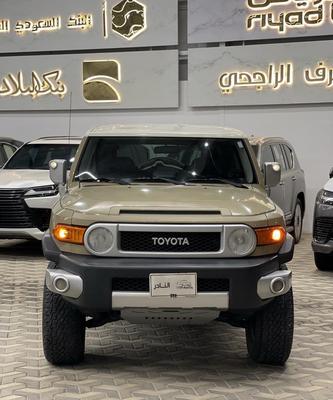 تويوتا اف جى 2015