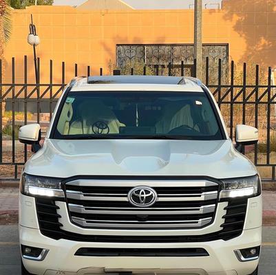 Toyota Land Cruiser 2023