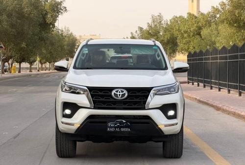Toyota FJ 2021