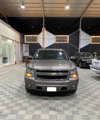 Chevrolet Suburban 2011