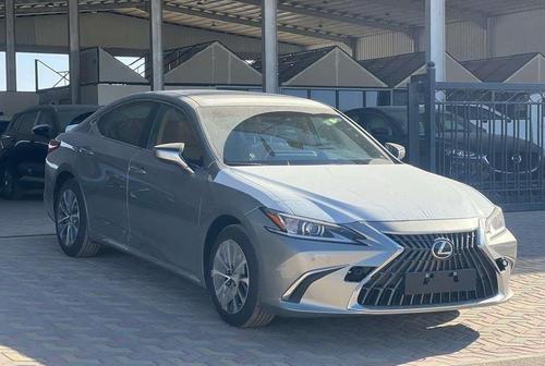 لكزس ES 350 2025