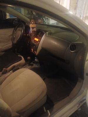 Nissan Sunny 2018