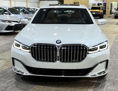BMW 730 2021