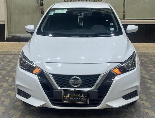 Nissan Sunny 2022