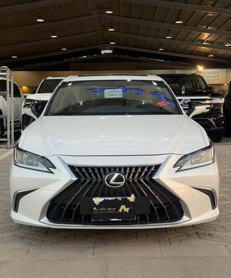 Lexus Es 2023