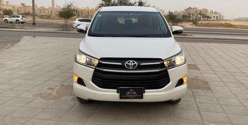 Toyota Innova 2019