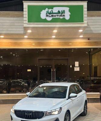 جيلي امجراند 5 2025