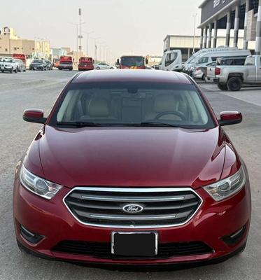 Ford Taurus 2013
