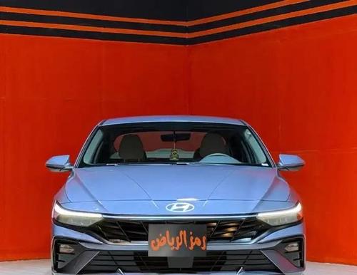 Hyundai Elantra 2025