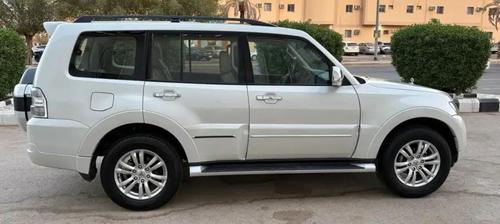 Mitsubishi Pajero 2022