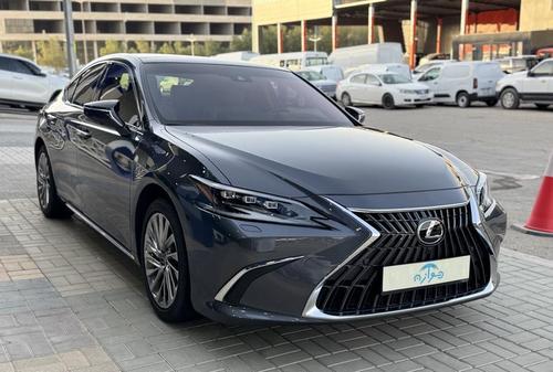 Lexus ES 350 2024