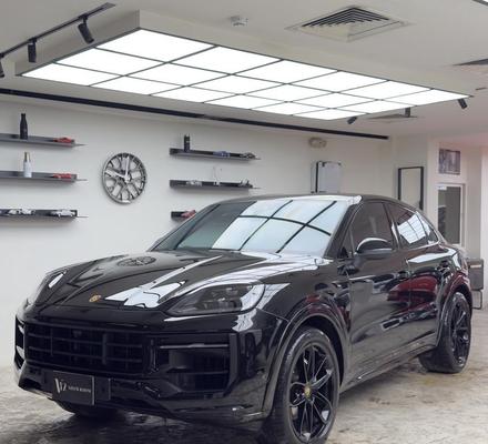 Porsche Cayenne 2024