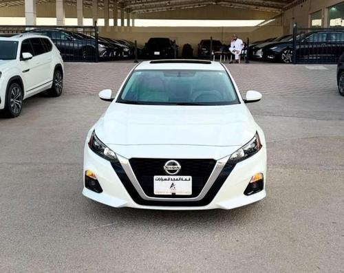 Nissan Altima 2022