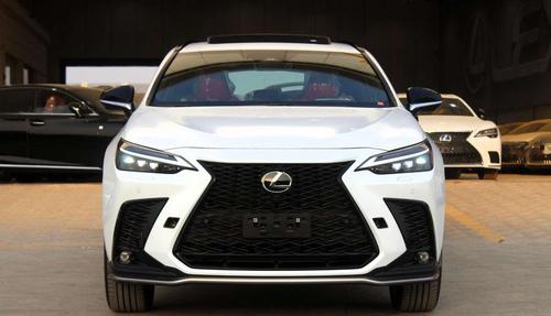 Lexus NX 2025