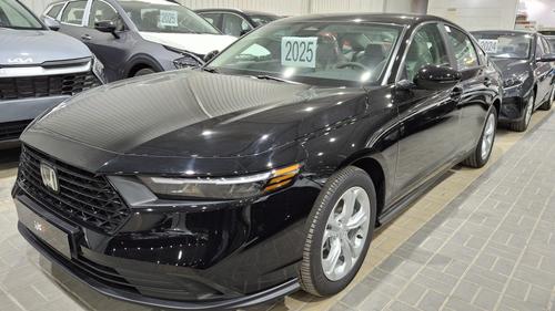 هوندا أكورد 2025
