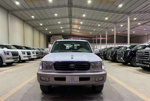 Toyota Land Cruiser 1999