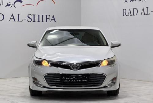 Toyota Avalon 2015