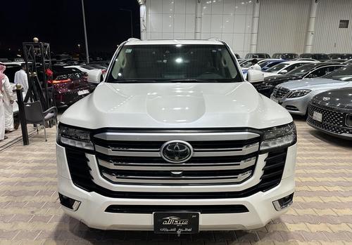 Toyota Land Cruiser 2023