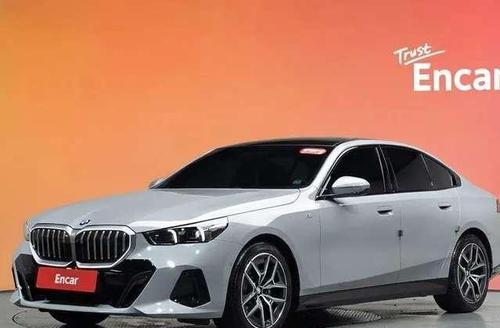 BMW 520 2024