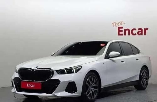 BMW 520 2025