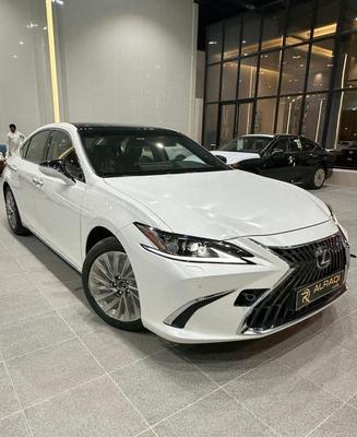 لكزس ES 350 2025