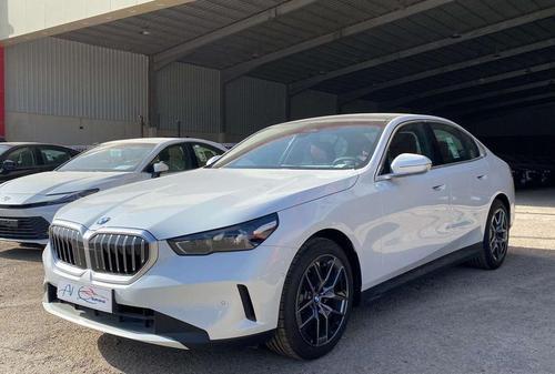 BMW 520 2025