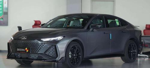 شانجان UNI-V 2026