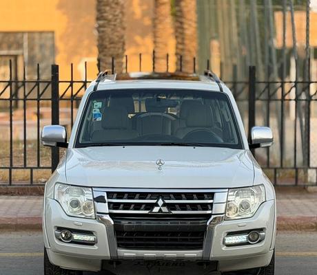 Mitsubishi Pajero 2016