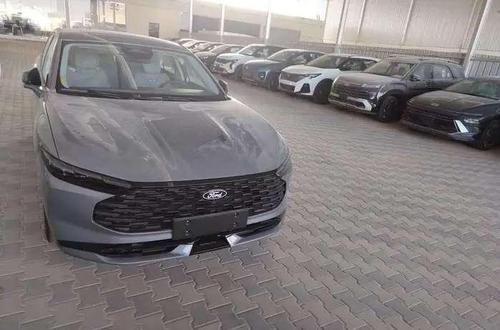 Ford Taurus 2026