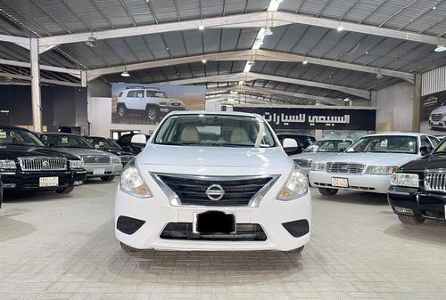 Nissan Sunny 2022