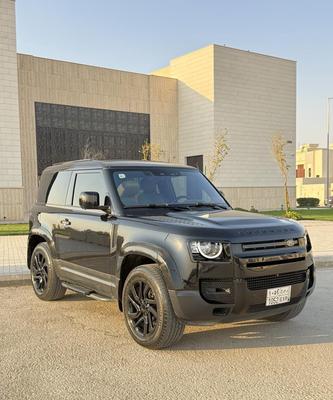 Land Rover Defender 2022