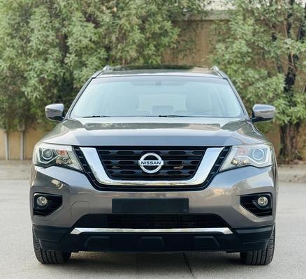 Nissan Pathfinder 2019