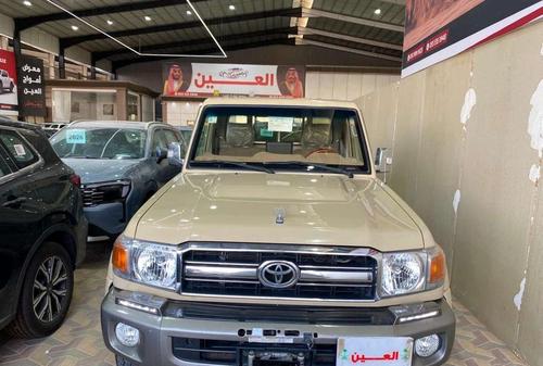 Toyota Land Cruiser 2014