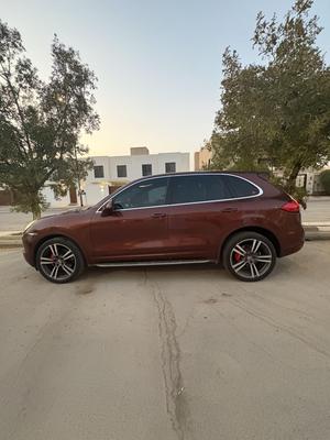 Porsche Cayenne 2011